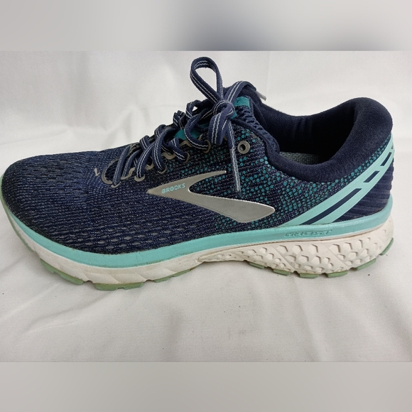 BROOKS Ghost 11 Blue and Green Athletic Shoes with Breathable Mesh (#125) - Picture 5 of 10